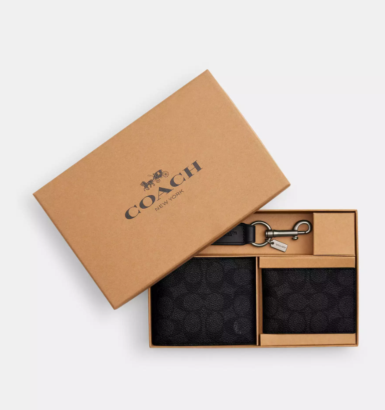 Boxed 3-In-1 Wallet Gift Set In Signature Canvas